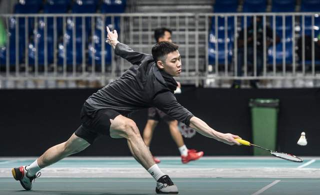 也在世界足 也在世界足