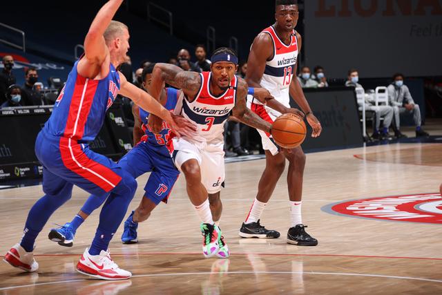 视频助理裁 视频助理裁